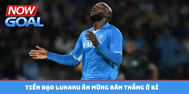 Tiền đạo Lukaku ăn mừng bàn thắng ở Bỉ